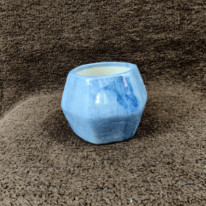 Ceramic flower pot